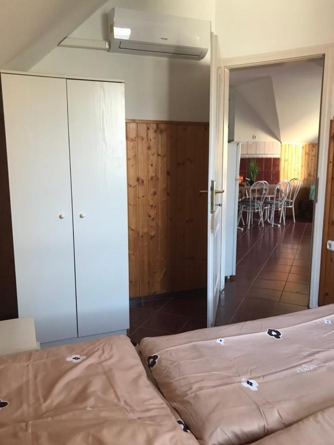 Edu Apartman Hajduszoboszlo Ngoại thất bức ảnh